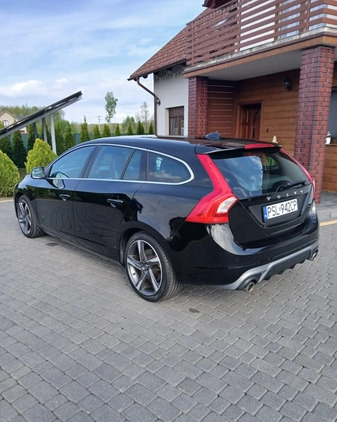 Volvo V60 cena 51900 przebieg: 213000, rok produkcji 2016 z Słupca małe 326